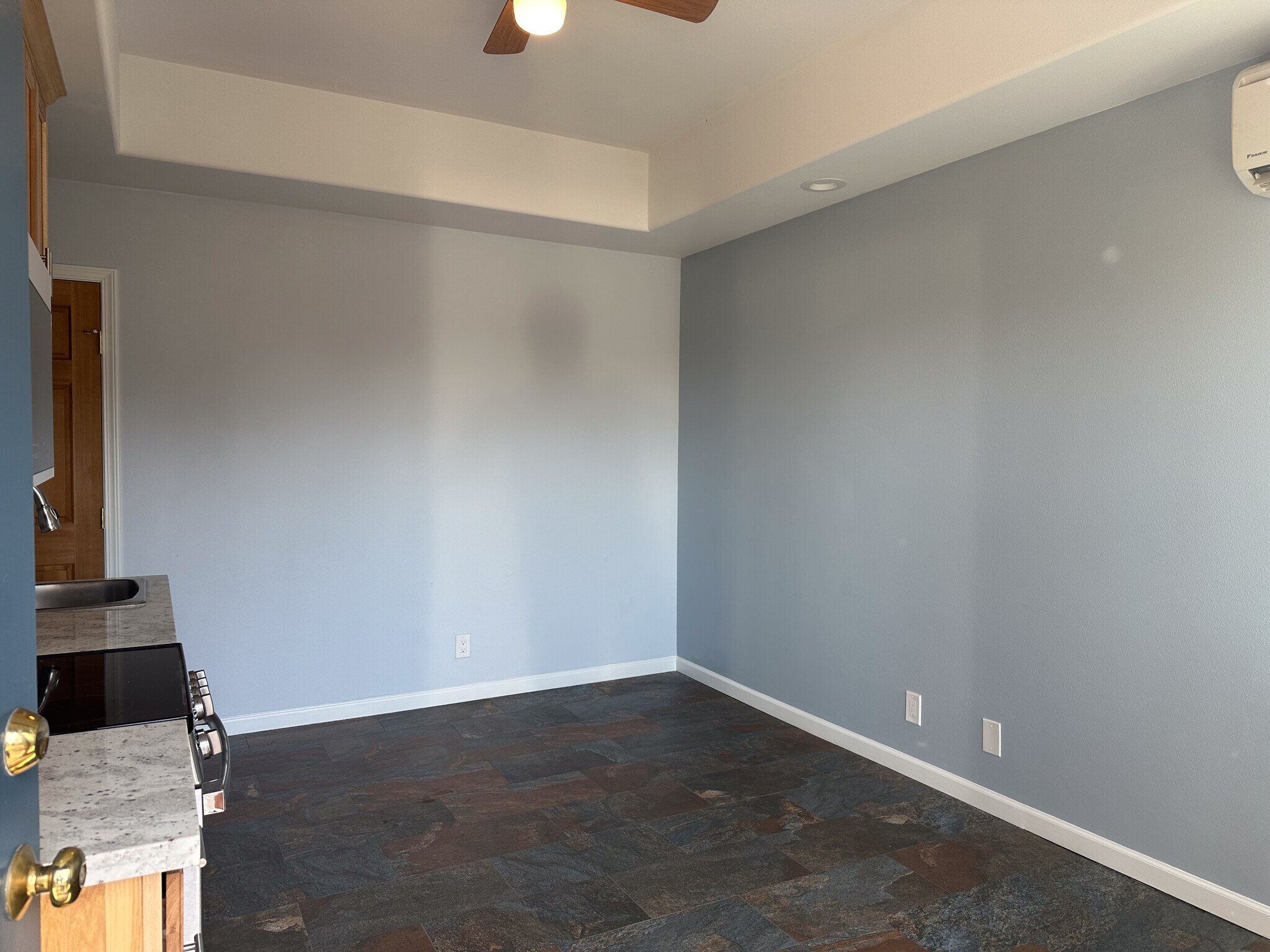 Living / dining view - 2508 Park Forest Dr