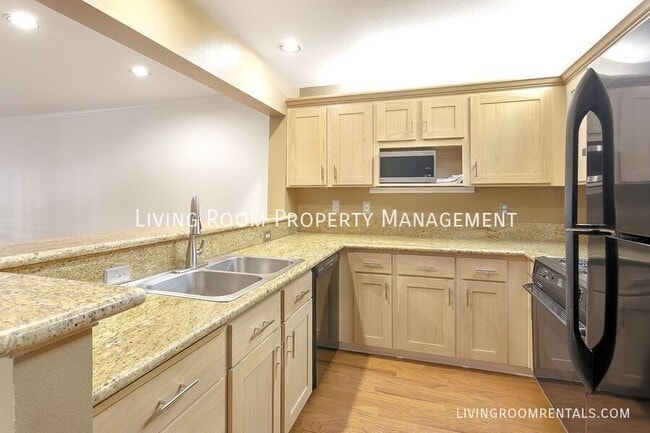 Building Photo - 183 N Hayden Bay Dr