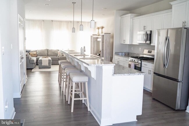 Building Photo - 36046 Auburn Wy