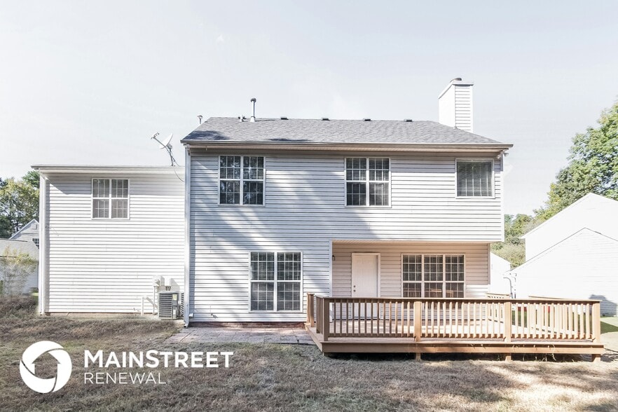 Building Photo - 202 Forest Pond Rd