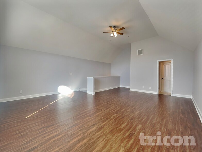 Building Photo - 364 Preakness Cir