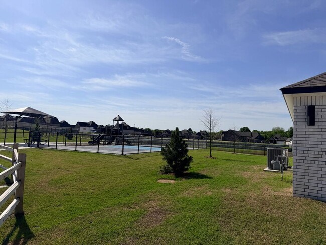 Building Photo - Stunning New Construction Simmons Home - 5 Bed 3 Bath - Pond View & Full Appliance Package!