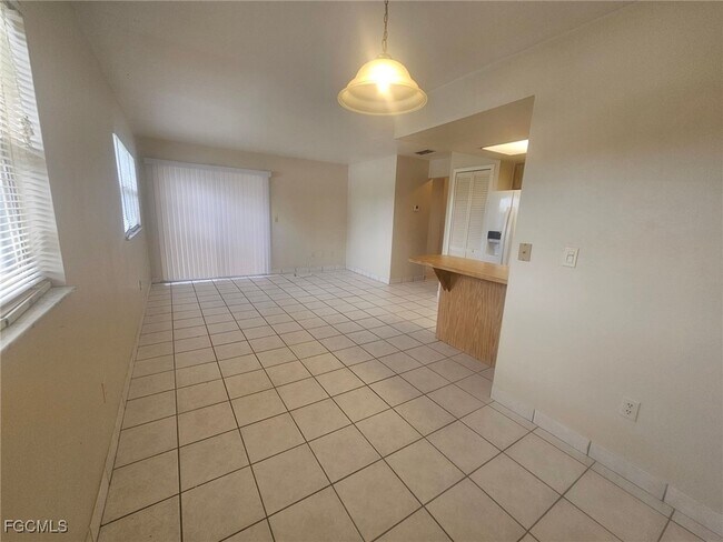 Building Photo - 4030 Coronado Pkwy