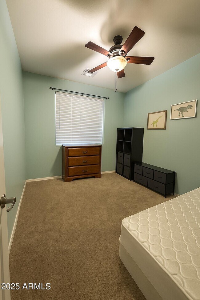 Building Photo - 15697 W Westview Dr