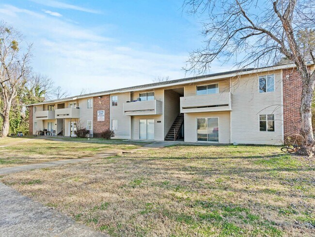 Building Photo - 4205 Patton Rd SW