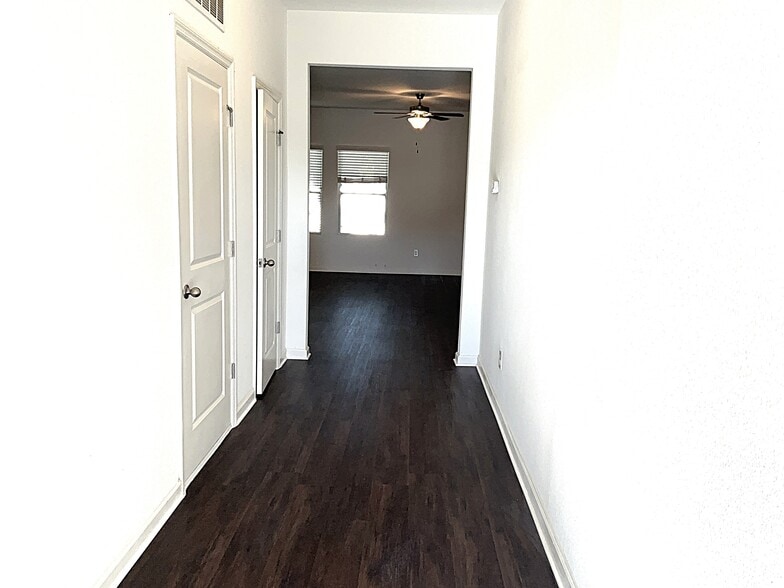 Building Photo - 4766 Osprey Way