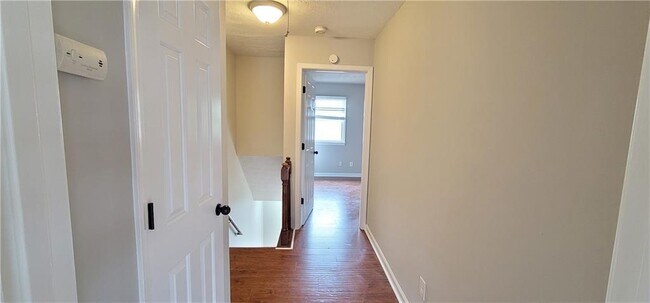 Building Photo - 2846 Webb Bridge Rd