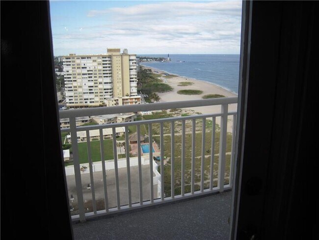 Building Photo - 750 N Ocean Blvd