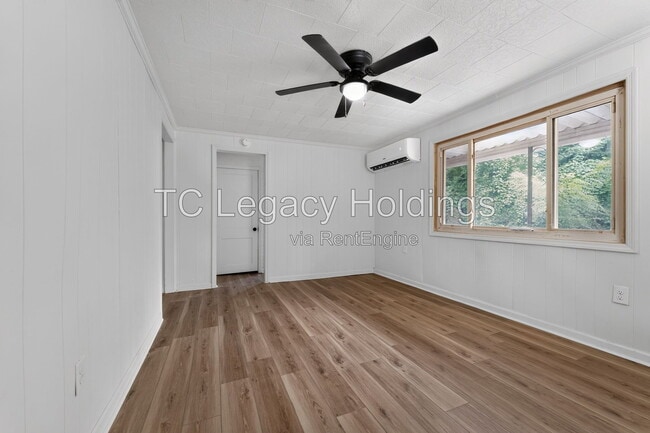 Building Photo - 1610 N 18th St