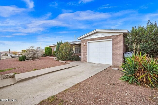 Building Photo - 3314 Capella Ave