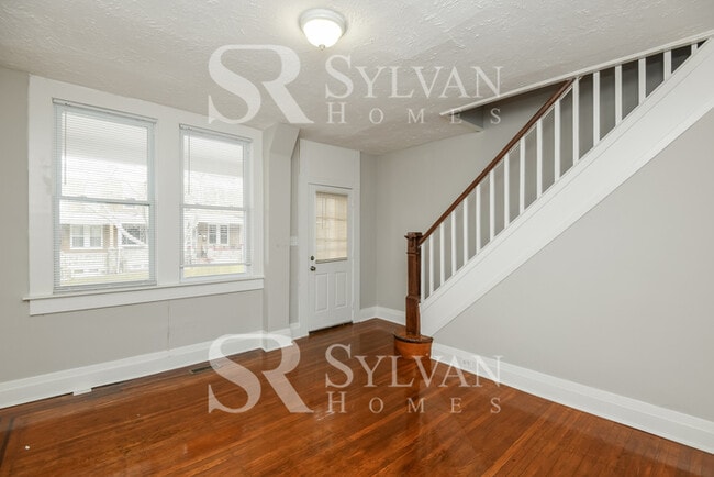 Building Photo - Rest. Relax. Recharge. Home awaits!