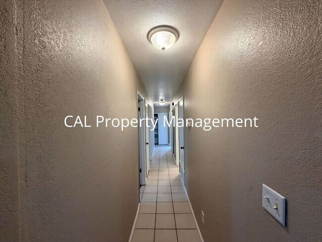 Building Photo - Spacious 4-Bedroom Home with 2-Car Garage & Backyard Oasis