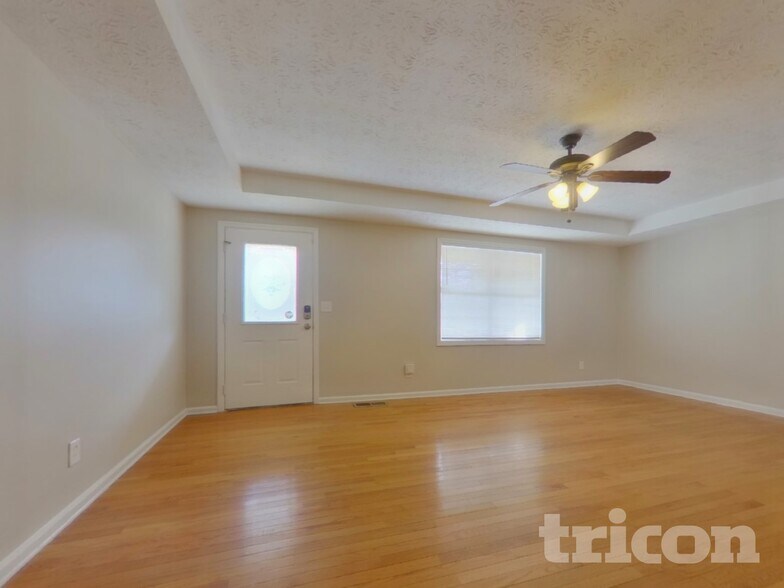 Building Photo - 3173 Rocky Point Ct