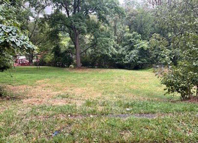 Building Photo - 4bed/2full bath Single Family Home in Penn Hills