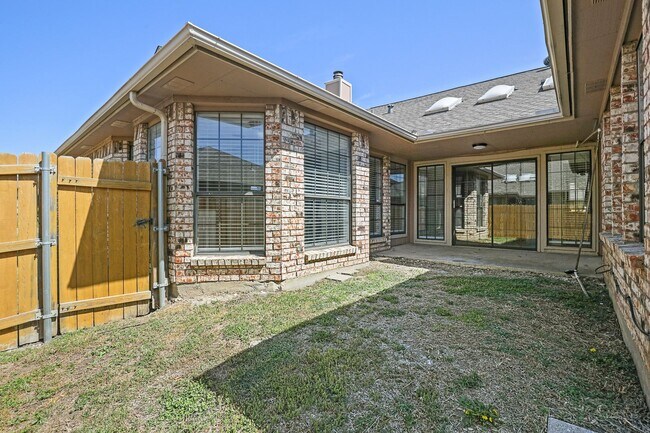 Building Photo - 4038 St Christopher Ln