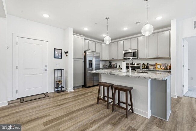 Building Photo - 21950 Garganey Ter