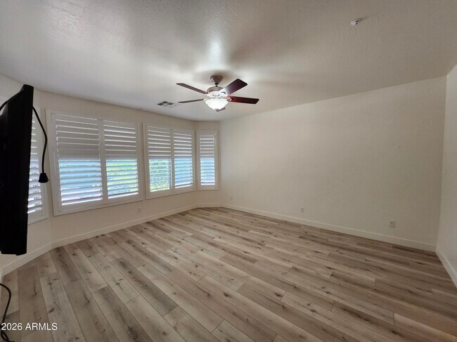 Building Photo - 12864 W Hedge Hog Pl