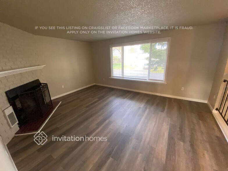 Building Photo - 3725 SW 332nd Pl