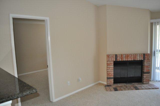 Building Photo - 7190 Shoreline Dr