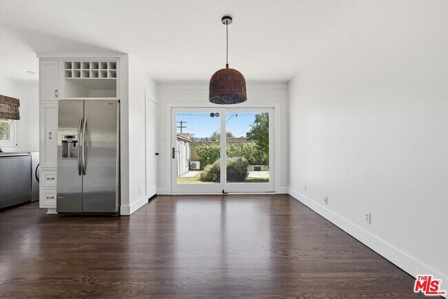 Building Photo - 3014 Sagamore Way