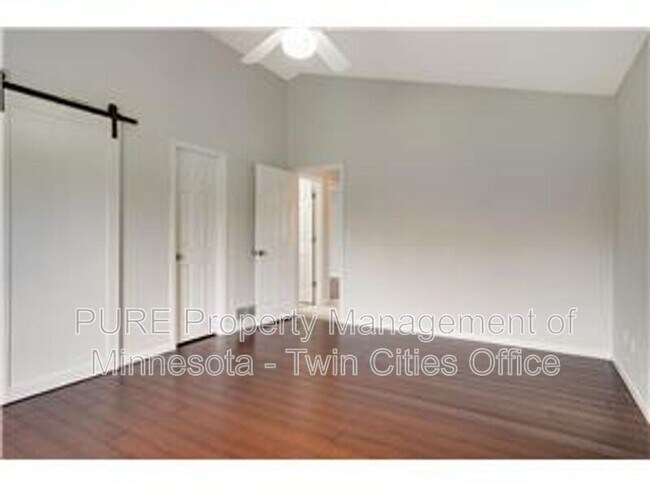 Building Photo - 9994 Dunberry Cir