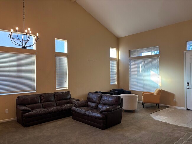 Building Photo - 3776 Pintail Dr