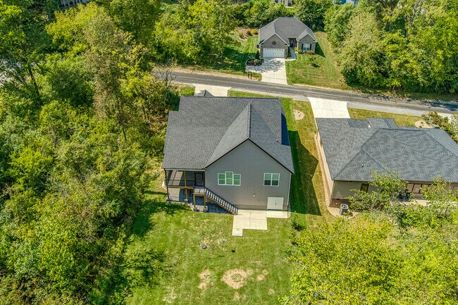 Building Photo - 310 Dudala Way