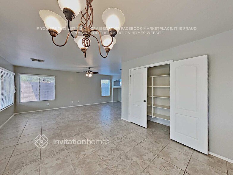 Building Photo - 27424 N 63rd Dr