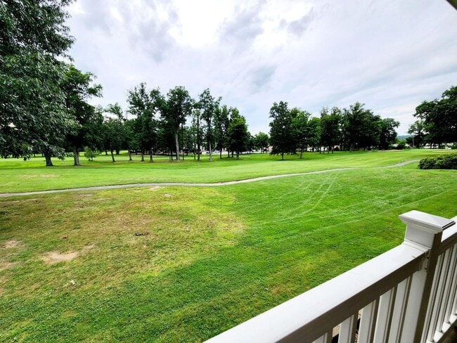 Building Photo - 5 bed/3.5 bath home on Lakeview Golf Resor...