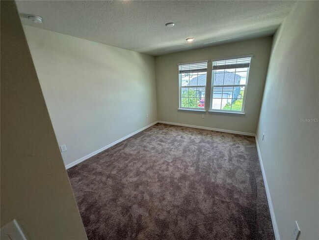 Building Photo - 10355 Parkview Reserve Ln