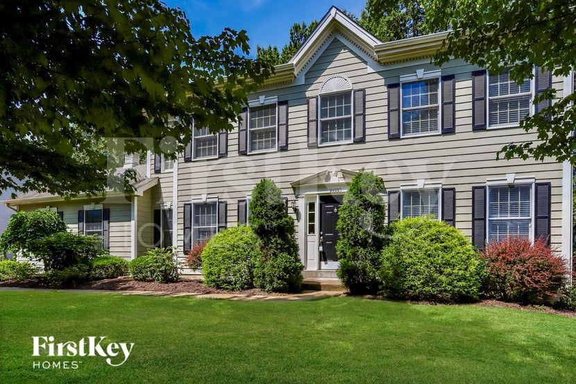 Building Photo - 16030 Surfview Ct