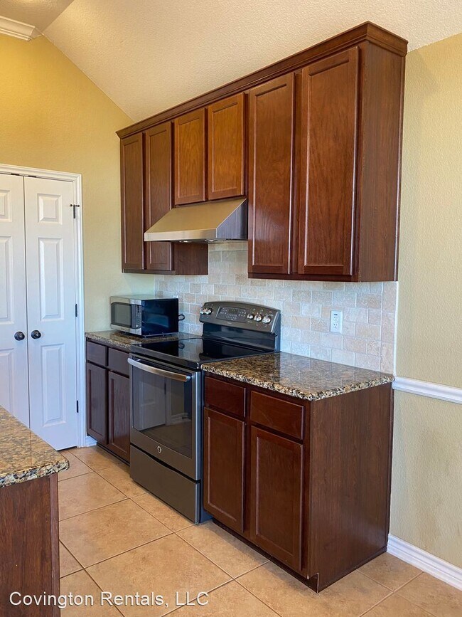 Building Photo - 4 br, 2 bath House - 716 Copper Ridge Loop