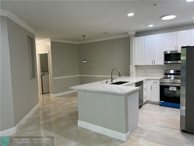 Building Photo - 4602 SW 160th Ave