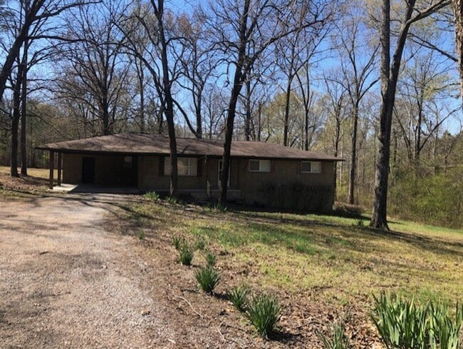 Building Photo - 3061 MS-6