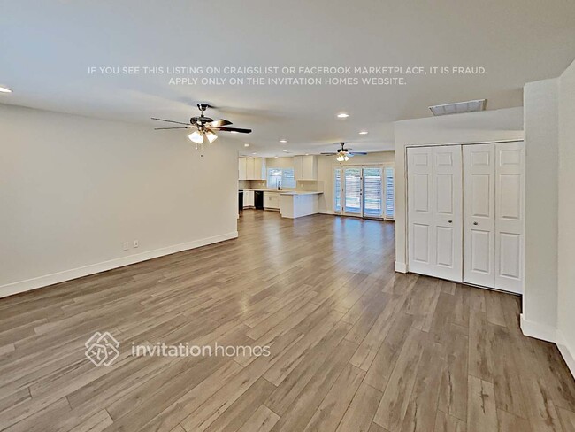 Building Photo - 4800 S Taylor Dr