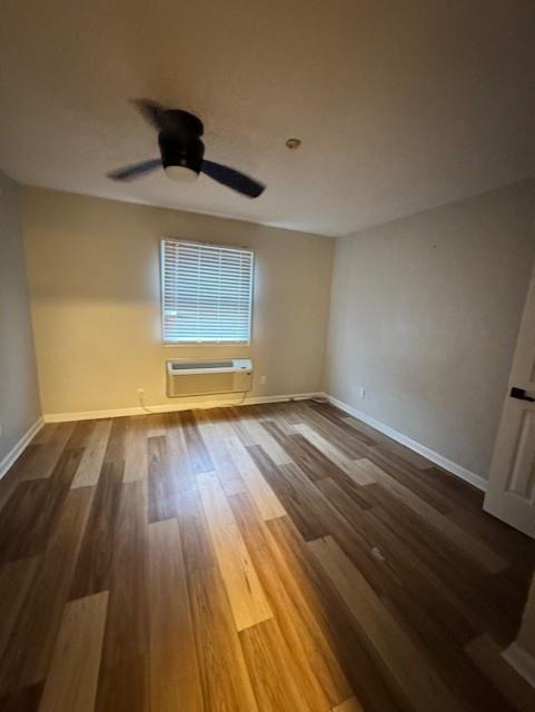 Building Photo - 4 Hanover Sq