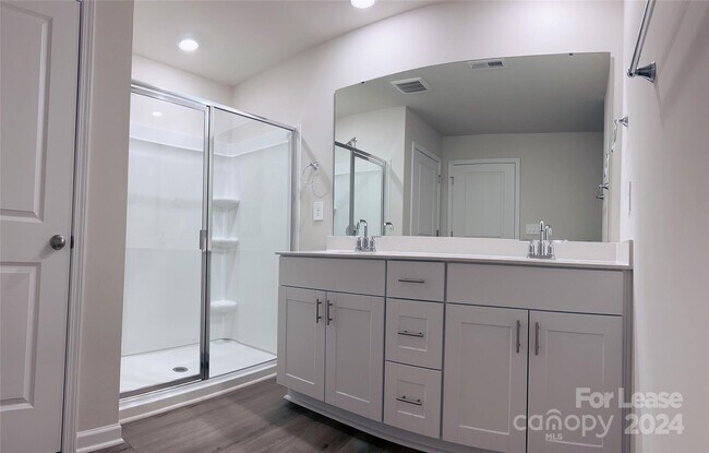 Building Photo - 430 Cedar Knoll Cir