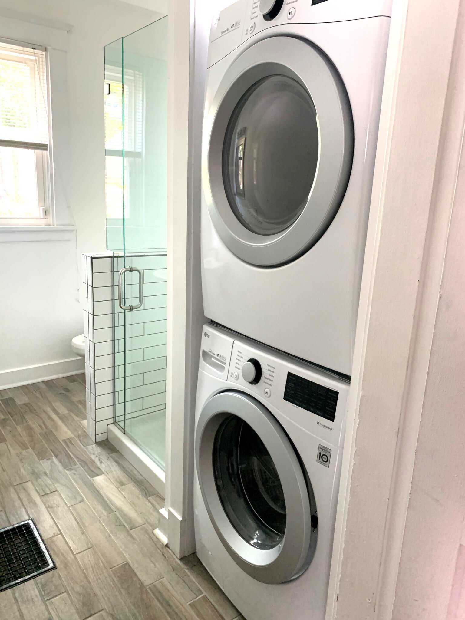 1st Floor Bathroom/Shower & Washer/Dryer - 1301 Morten St