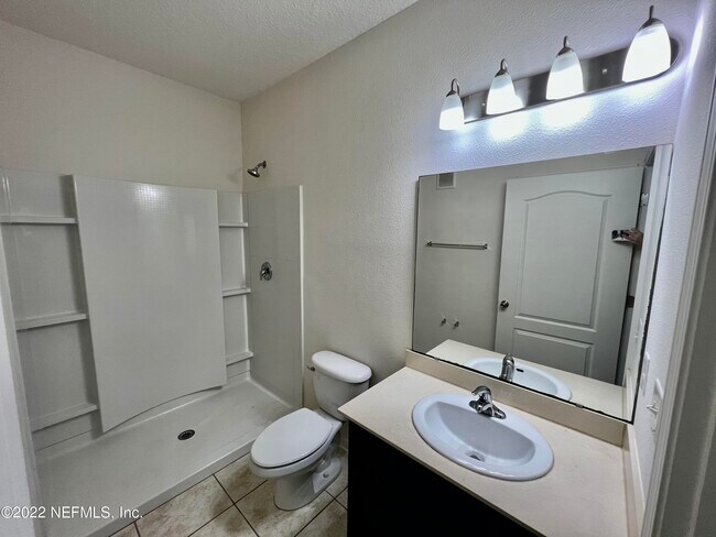 Building Photo - 4990 Key Lime Dr