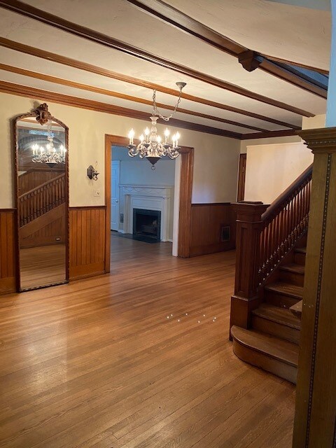 Building Photo - Gorgeous 2 bedroom, 1 bath apartment in Shields Mansion in the historic Old North End