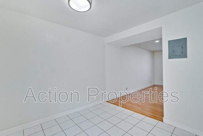 Building Photo - 4010 Shanj Ct
