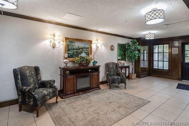 Building Photo - 3680 Inverrary Dr