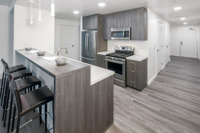 Building Photo - The Windward Apartments