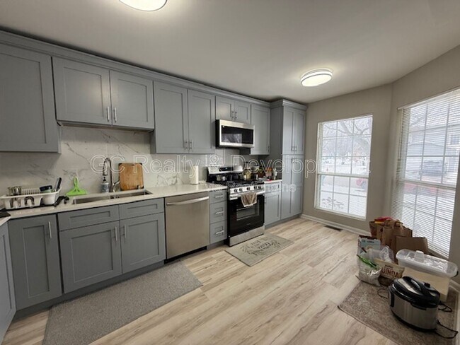 Building Photo - 1121 Southbridge Ln