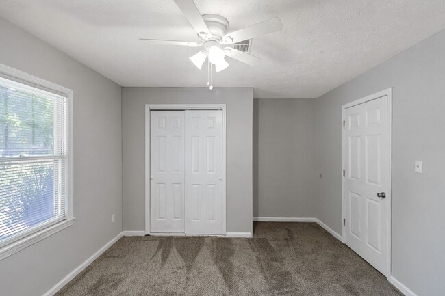 Building Photo - This fully remodeled 3-bedroom, 1-bath home in Covington (Pictures Coming Soon)