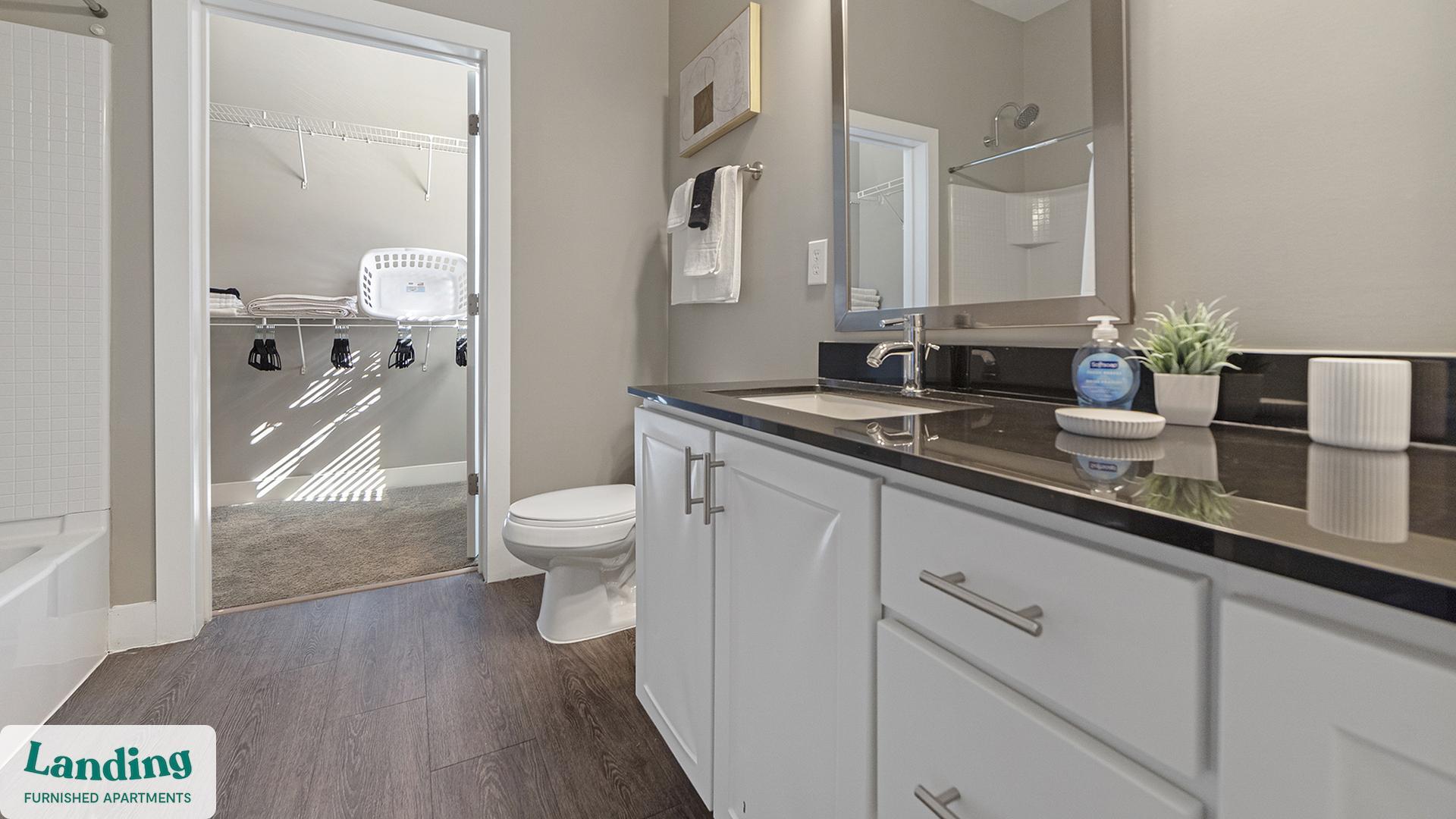 Building Photo - 41 E 9th Ave