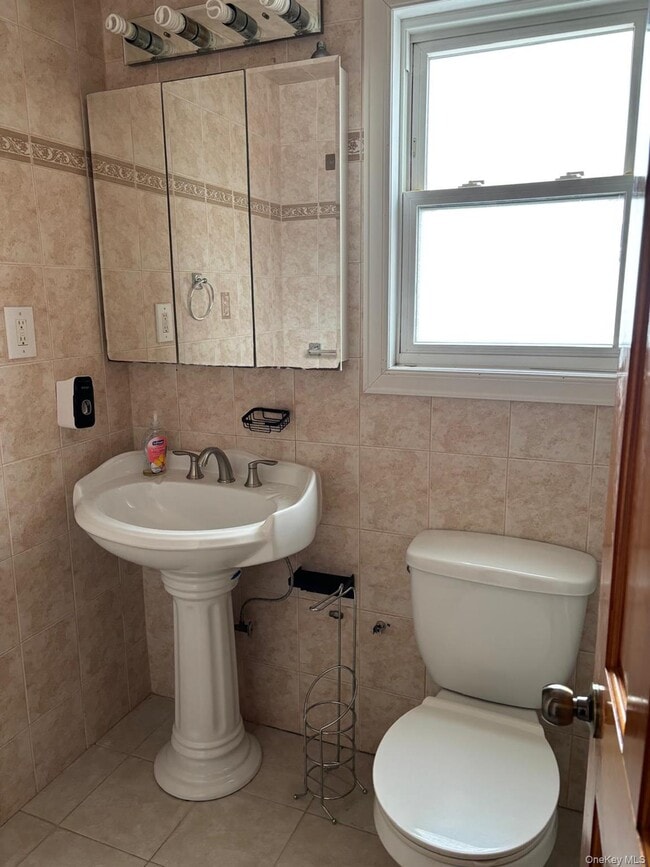 Building Photo - 75-20 167th St