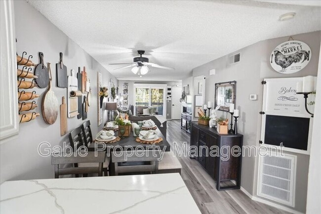 Building Photo - 20305 Rue Crevier