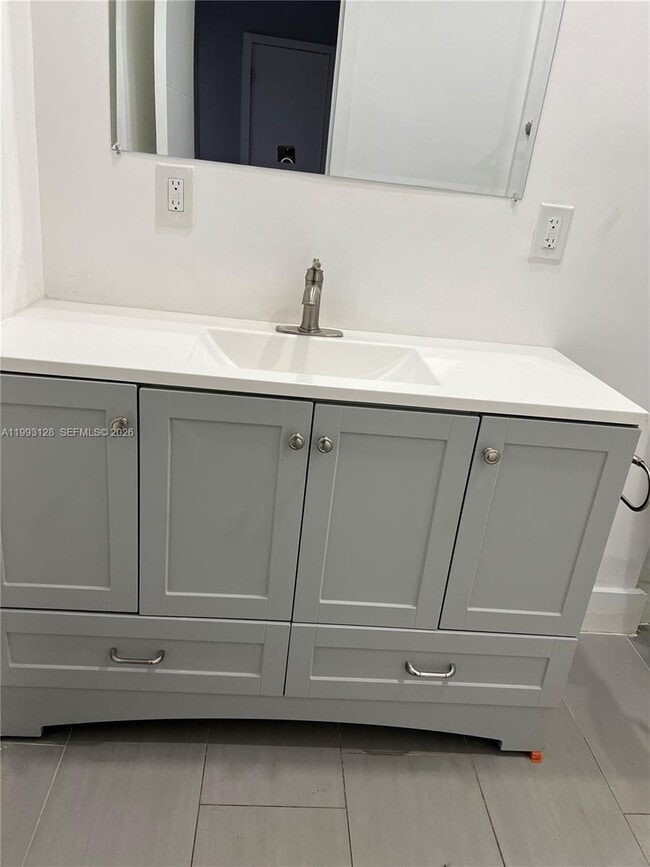 Building Photo - 1531 NW 8th Ave