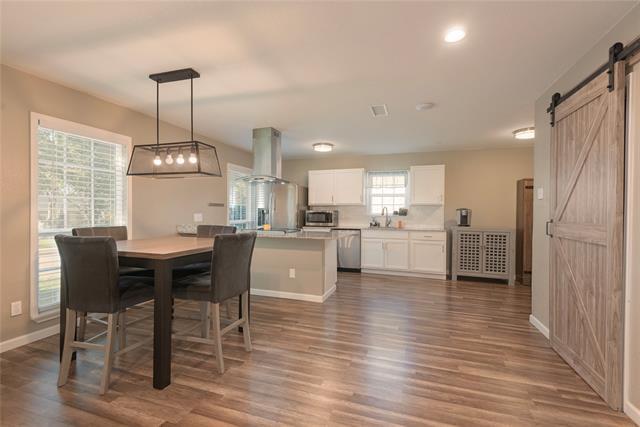 Building Photo - 2211 Yewpon Dr